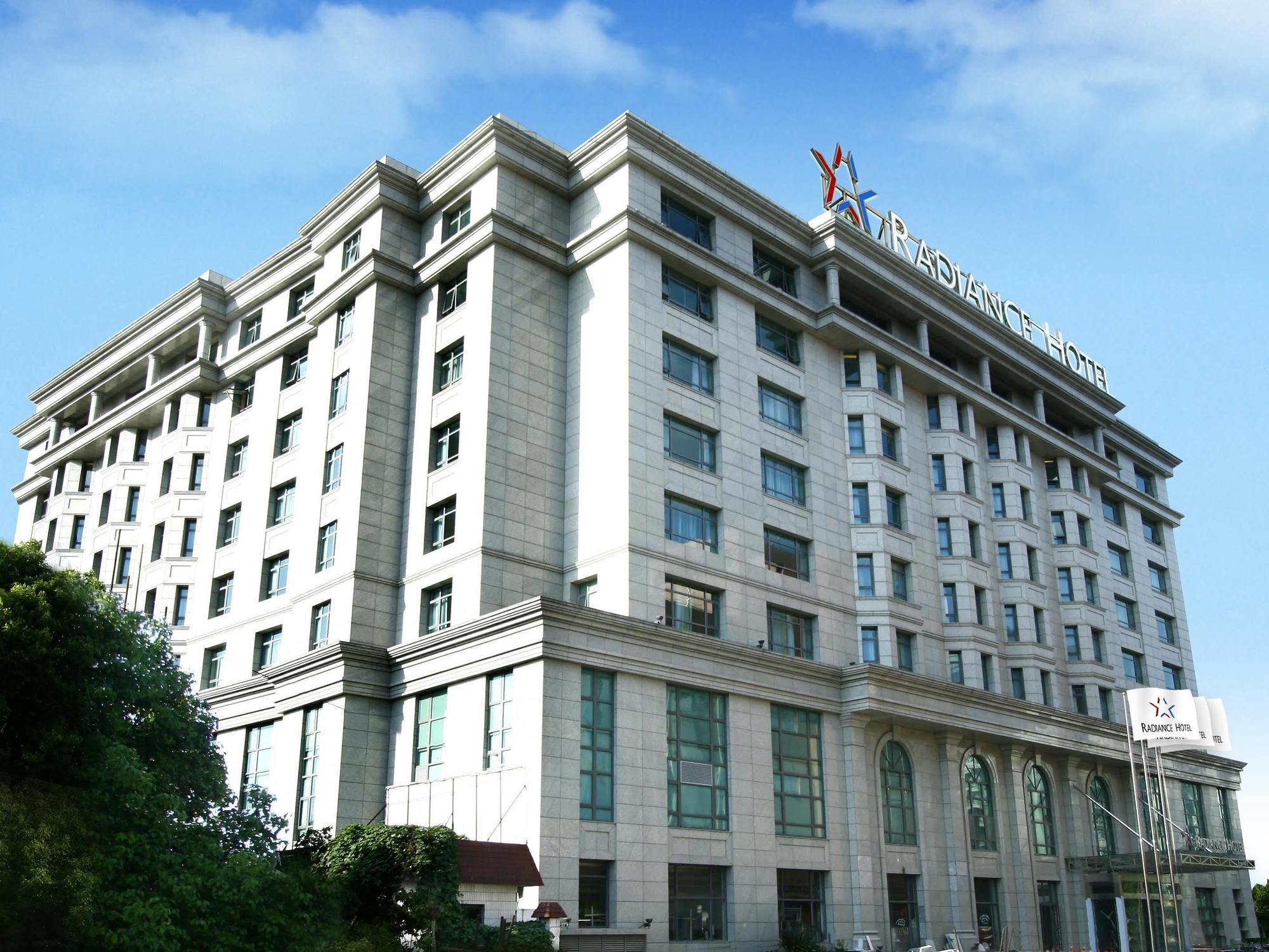 Radiance Hotel Shanghai Exteriör bild