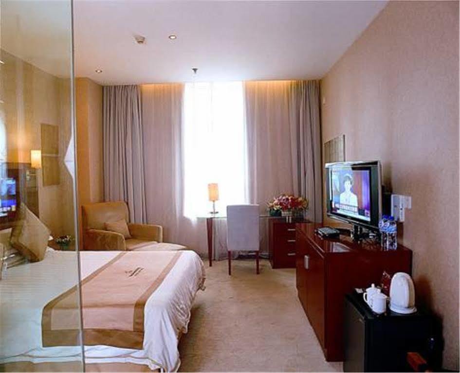 Radiance Hotel Shanghai Exteriör bild